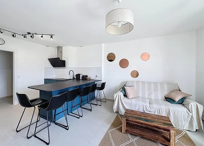 Appartamento à Pied : Terrasse Vue Mer, 2 Chambres, Parking Privé
